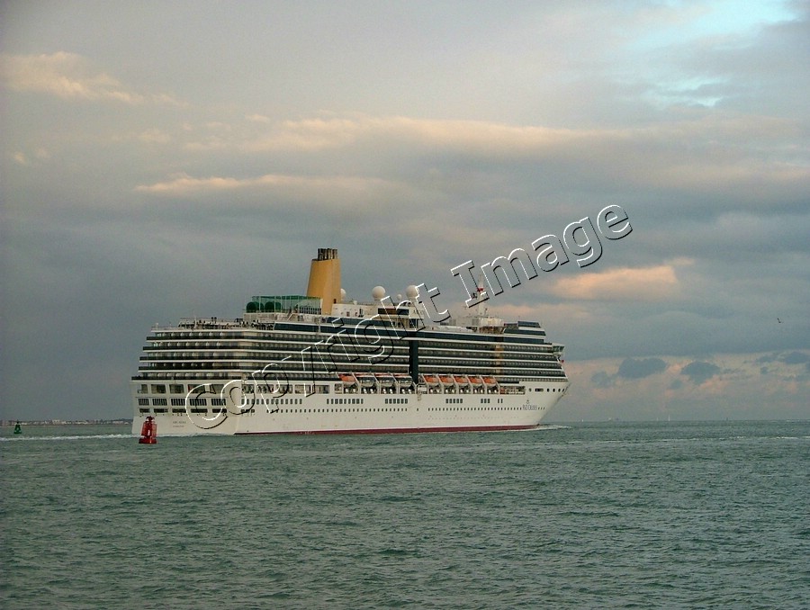 In the Solent - 16th October 2010
