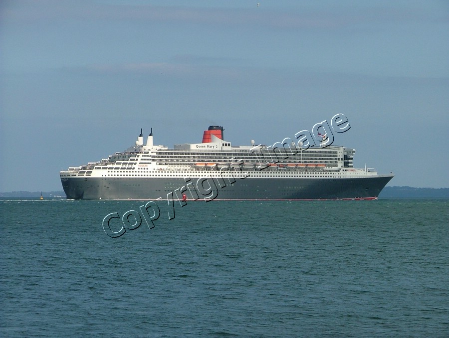 In the Solent - August 17th 2009