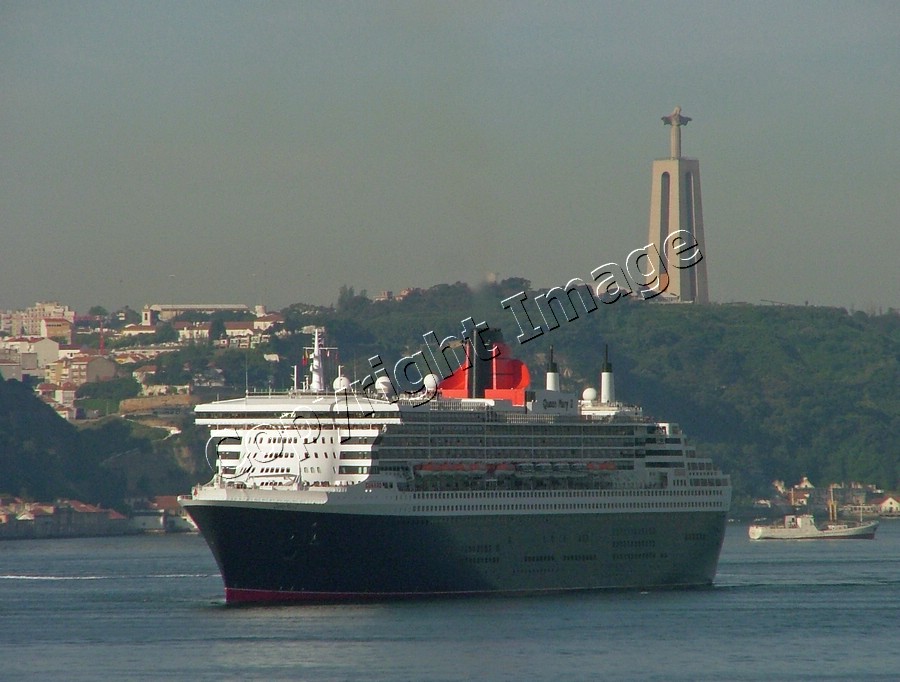 Arrival in Lisbon - 6th May 2014